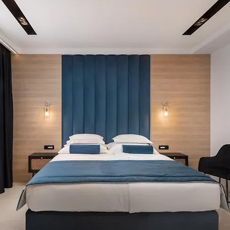 Guest house Luxury Unicus I, Ii, Iv 4*